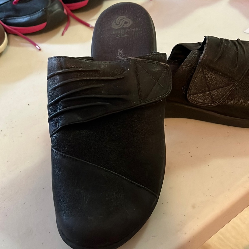Cloudsteppers by clarks, slip ons